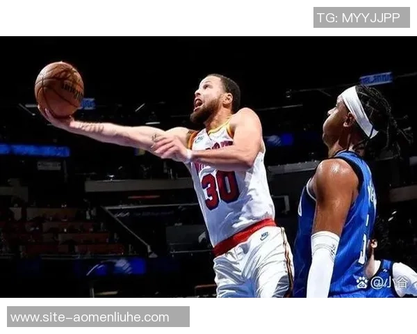 2015年NBA勇士与魔术精彩对决回顾及赛后分析 2015年NBA勇士与魔术精彩对决回顾及赛后分析